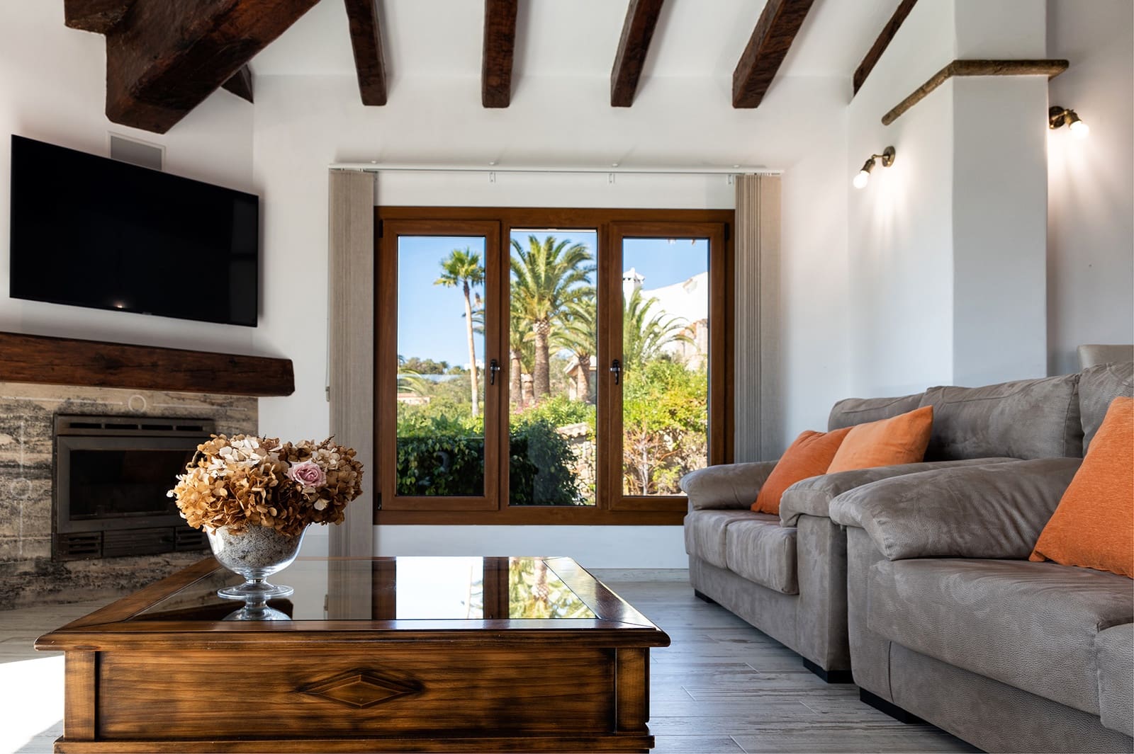 Casa de 4 habitaciones en Zahara de los Atunes en venta con piscina garaje - 2.700.000 € (Ref: 9649918)