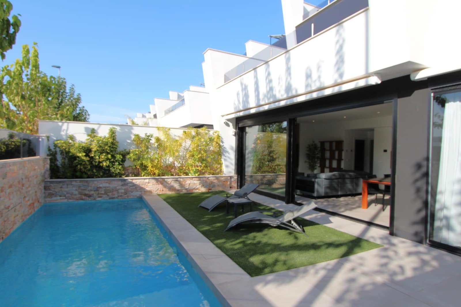 3 Zimmer Villa zu verkaufen in Santiago de la Ribera mit Pool Garage - 549.000 € (Ref: 10049872)