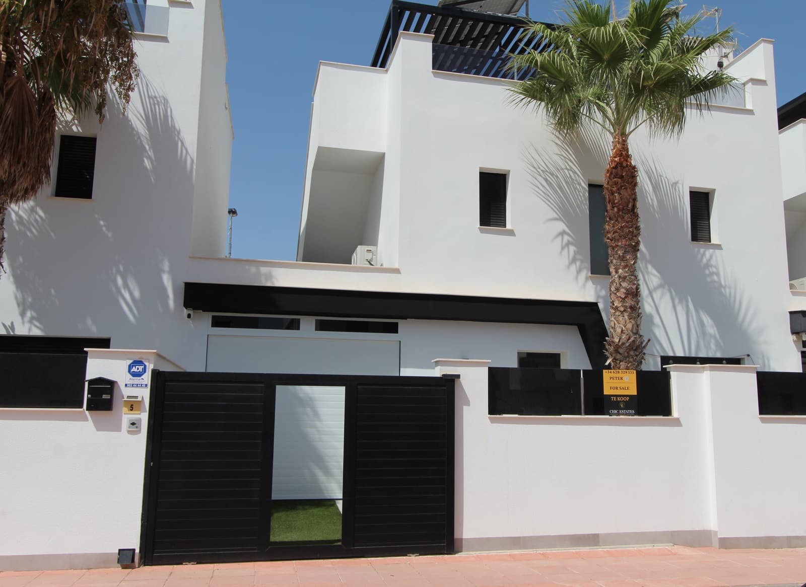 3 Zimmer Villa zu verkaufen in Santiago de la Ribera mit Pool Garage - 549.000 € (Ref: 10049872)