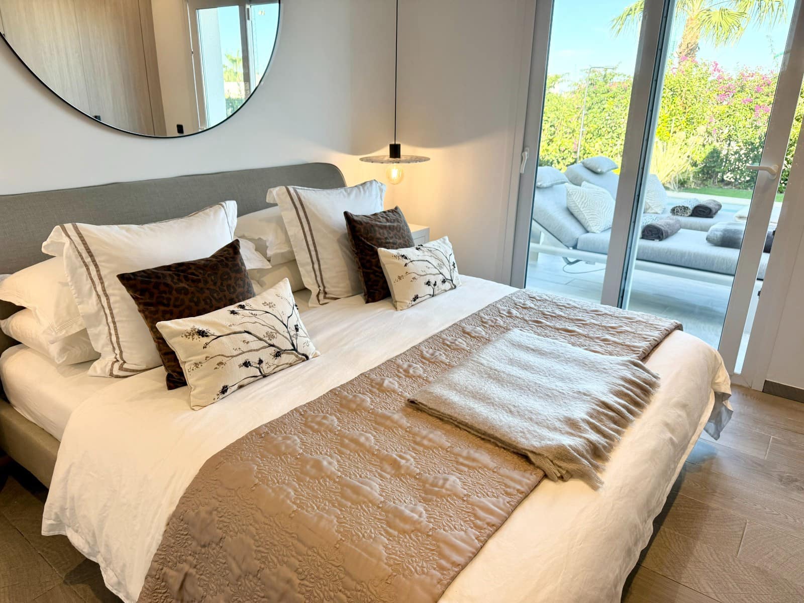 Chalet de 3 habitaciones en Algorfa en venta con piscina - 449.000 € (Ref: 10055737)