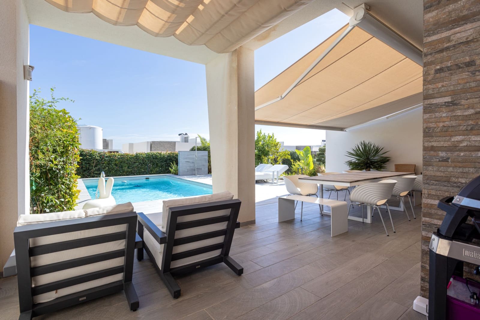 2 soverom Villa til salgs i Algorfa med svømmebasseng garasje - € 540 000 (Ref: 10057146)