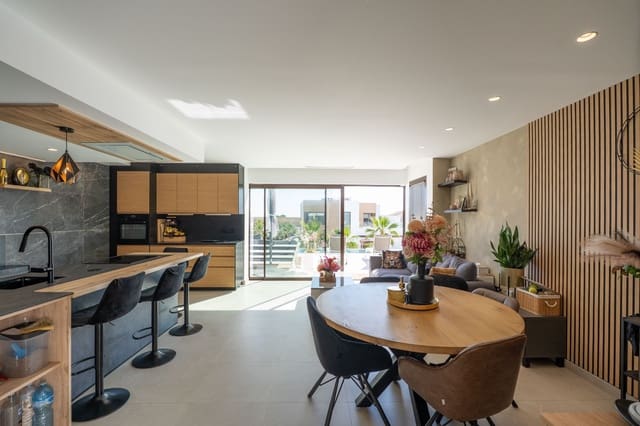 4 Zimmer Villa zu verkaufen in Algorfa mit Pool Garage - 699.000 € (Ref: 10057556)