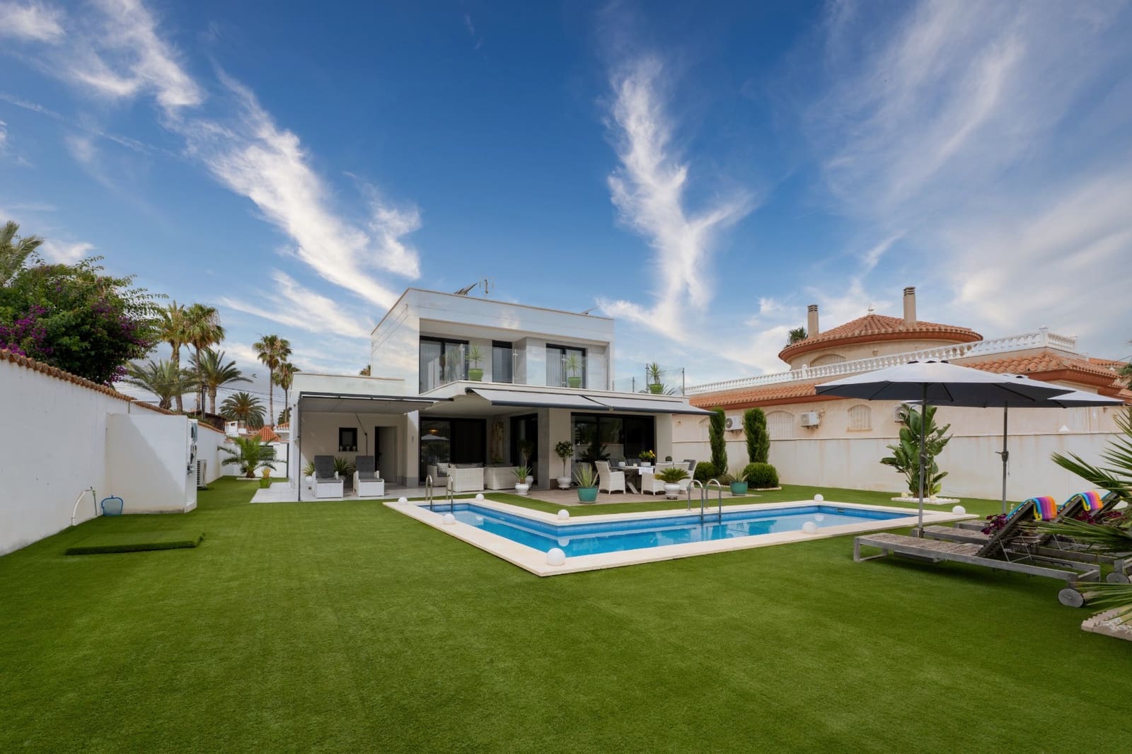 3 soveværelse Villa til salg i Murcia by med swimmingpool garage - € 1.698.000 (Ref: 10059525)