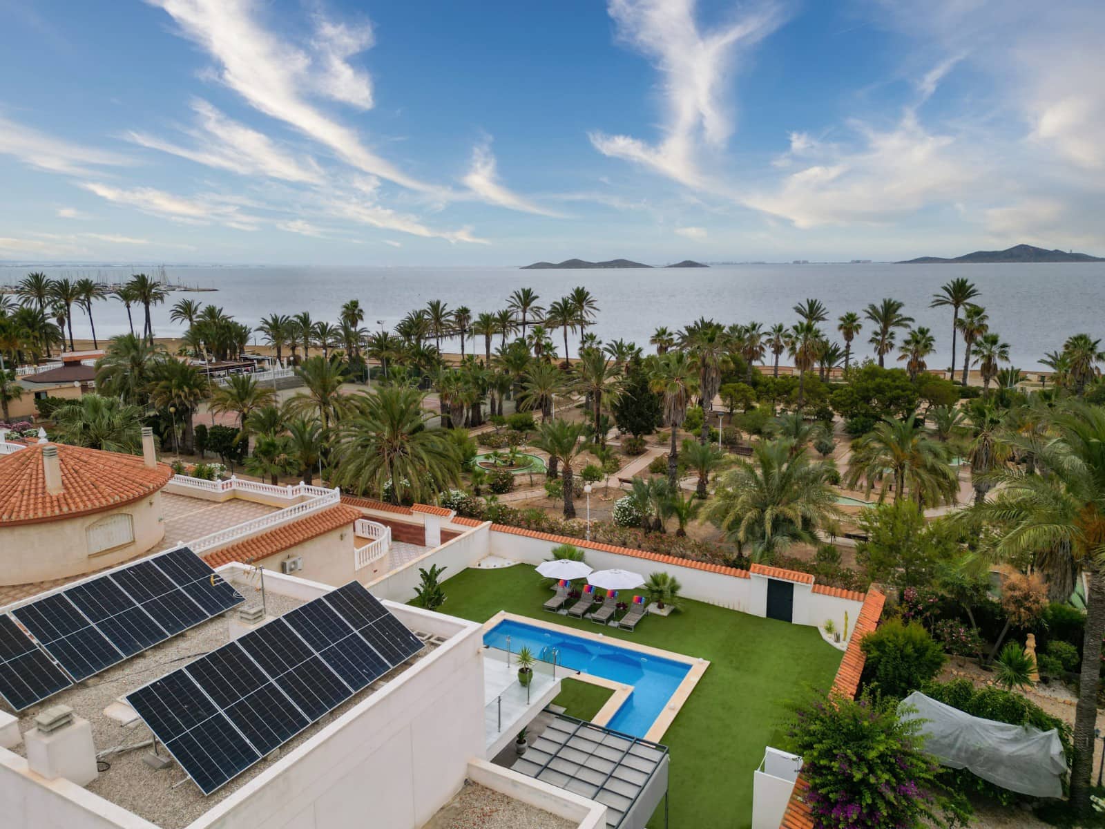 3 soveværelse Villa til salg i Murcia by med swimmingpool garage - € 1.698.000 (Ref: 10059525)