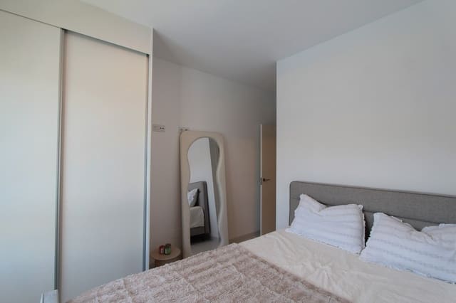 2 quarto Penthouse para venda em San Miguel de Salinas com piscina - 249 900 € (Ref: 10060350)
