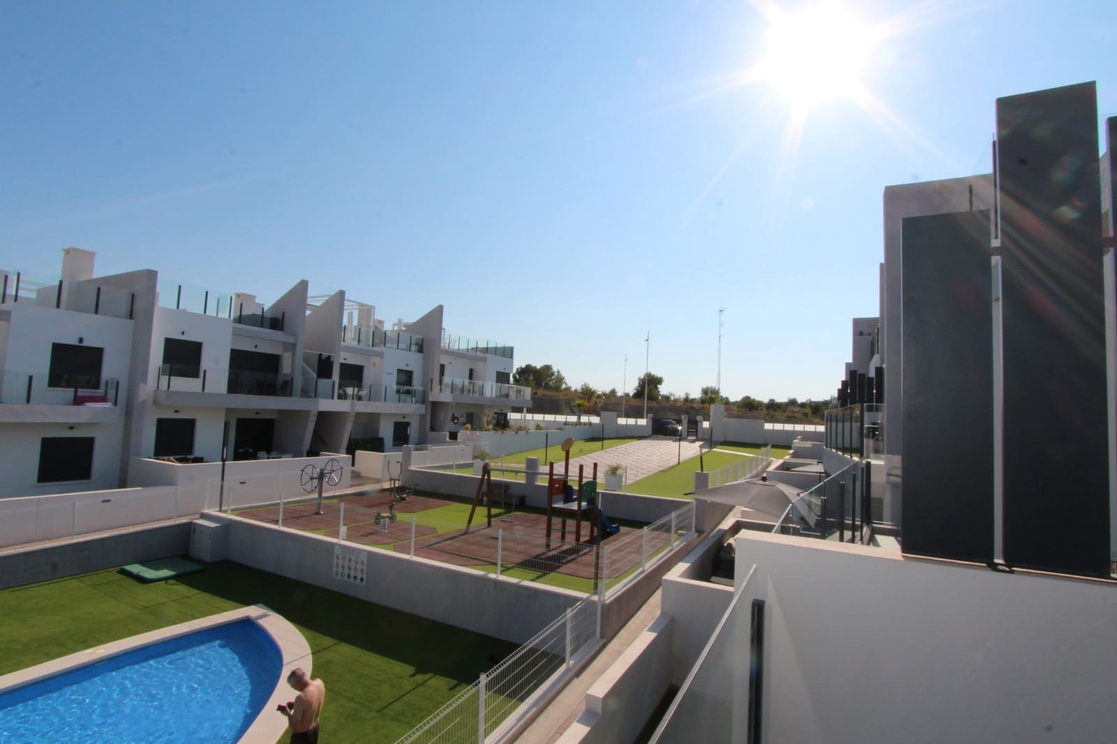 Ático de 2 habitaciones en San Miguel de Salinas en venta con piscina - 249.900 € (Ref: 10060350)