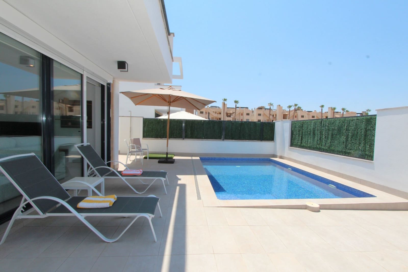 3 sypialnia Willa na sprzedaż w Roda z basenem - 478 998 € (Ref: 10060561)