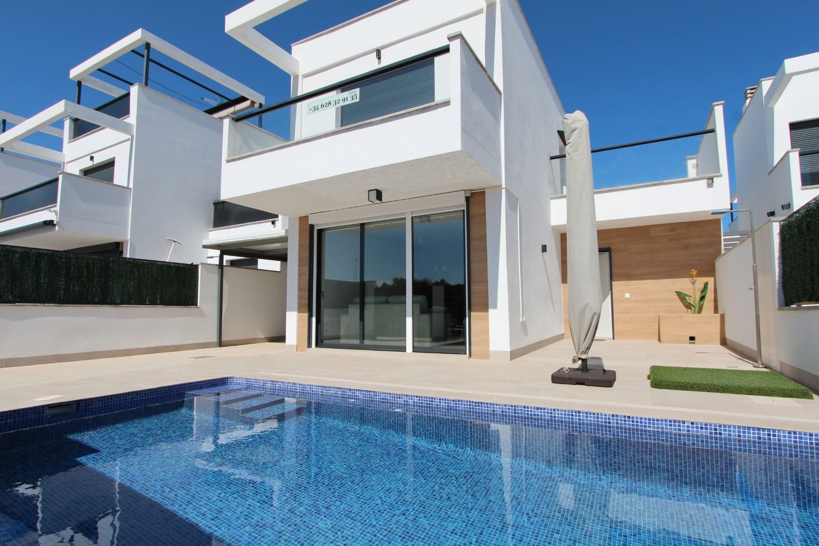 3 sypialnia Willa na sprzedaż w Roda z basenem - 478 998 € (Ref: 10060561)