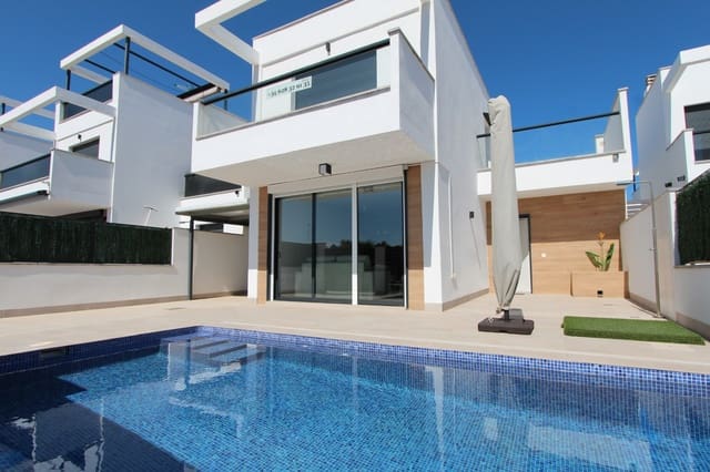3 slaapkamer Villa te koop in Roda Golf, San Javier met zwembad - € 478.998 (Ref: 10060561)