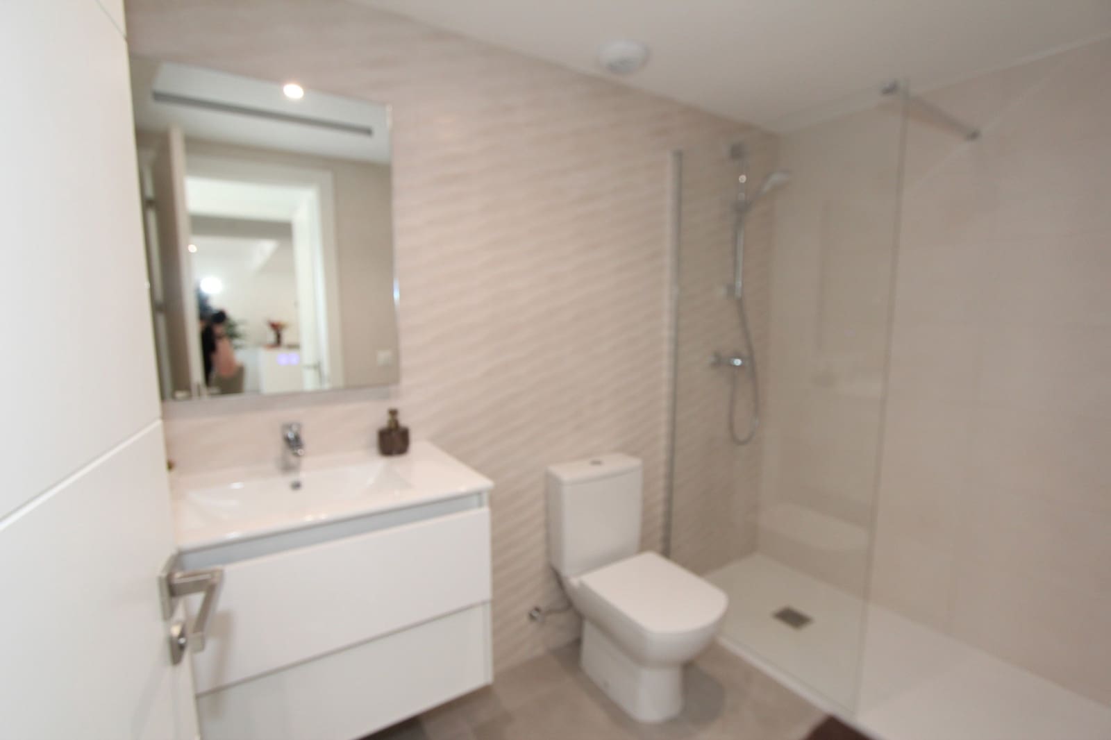 2 Zimmer Apartment zu verkaufen in Dehesa de Campoamor mit Pool Garage - 330.000 € (Ref: 10086764)