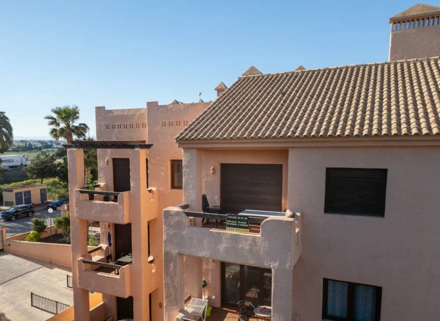 Ático de 2 habitaciones en Los Alcázares en venta con piscina garaje - 185.000 € (Ref: 10116083)