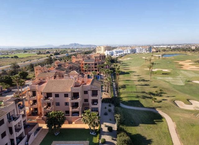 Ático de 2 habitaciones en Las Lomas de Rame - Bahía Bella, Los Alcázares en venta con piscina garaje - 185.000 € (Ref: 10116083)