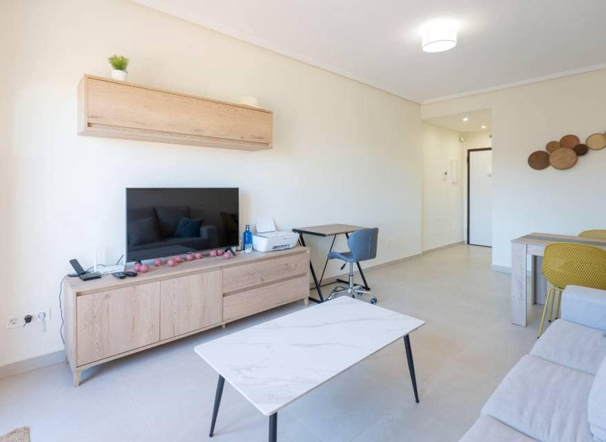 Ático de 2 habitaciones en Los Alcázares en venta con piscina garaje - 185.000 € (Ref: 10116083)
