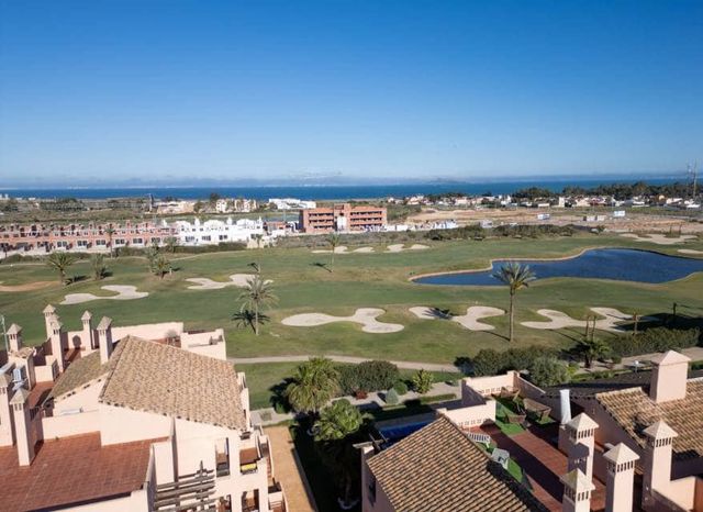 Ático de 2 habitaciones en Las Lomas de Rame - Bahía Bella, Los Alcázares en venta con piscina garaje - 185.000 € (Ref: 10116083)