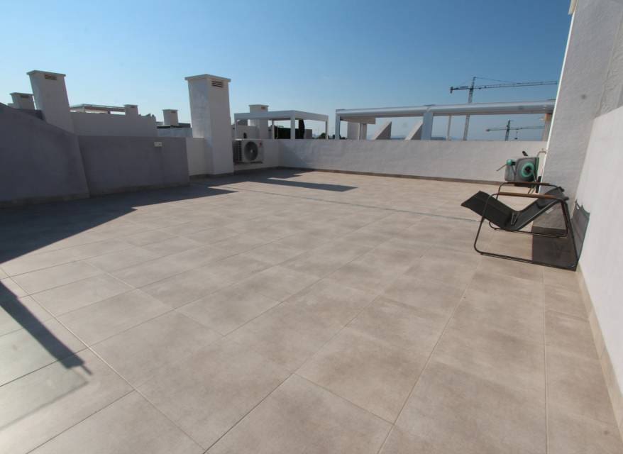 2 chambre Penthouse à vendre à San Miguel de Salinas avec piscine - 249 900 € (Ref: 10116087)