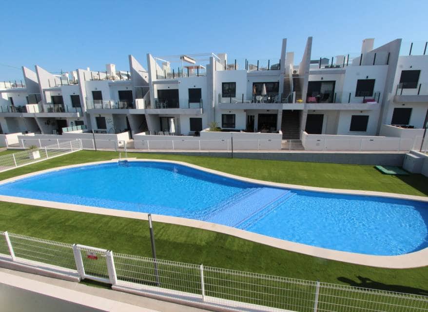 2 chambre Penthouse à vendre à San Miguel de Salinas avec piscine - 249 900 € (Ref: 10116087)