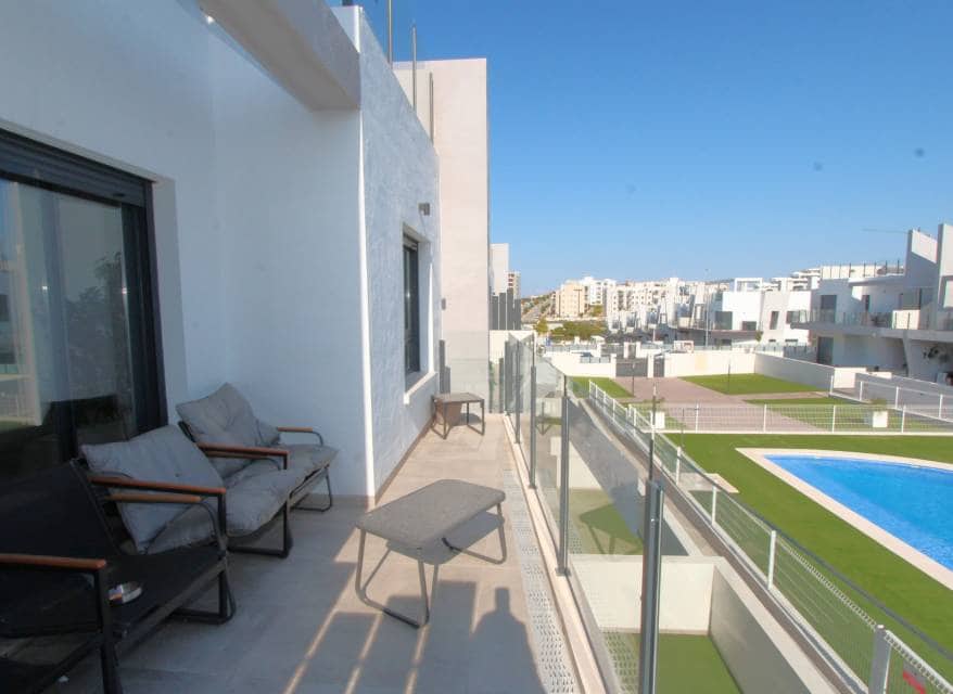 2 chambre Penthouse à vendre à San Miguel de Salinas avec piscine - 249 900 € (Ref: 10116087)