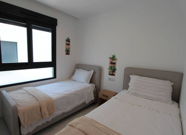 2 chambre Penthouse à vendre à San Miguel de Salinas avec piscine - 249 900 € (Ref: 10116087)