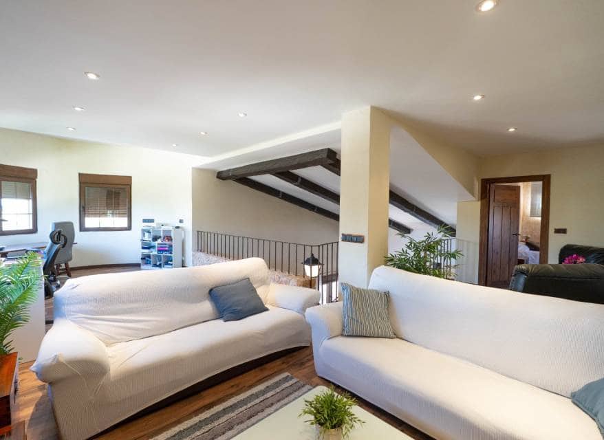 4 slaapkamer Villa te koop in Los Alcazares met zwembad garage - € 935.000 (Ref: 10116090)