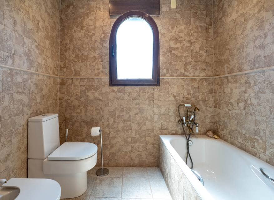 4 slaapkamer Villa te koop in Los Alcazares met zwembad garage - € 935.000 (Ref: 10116090)