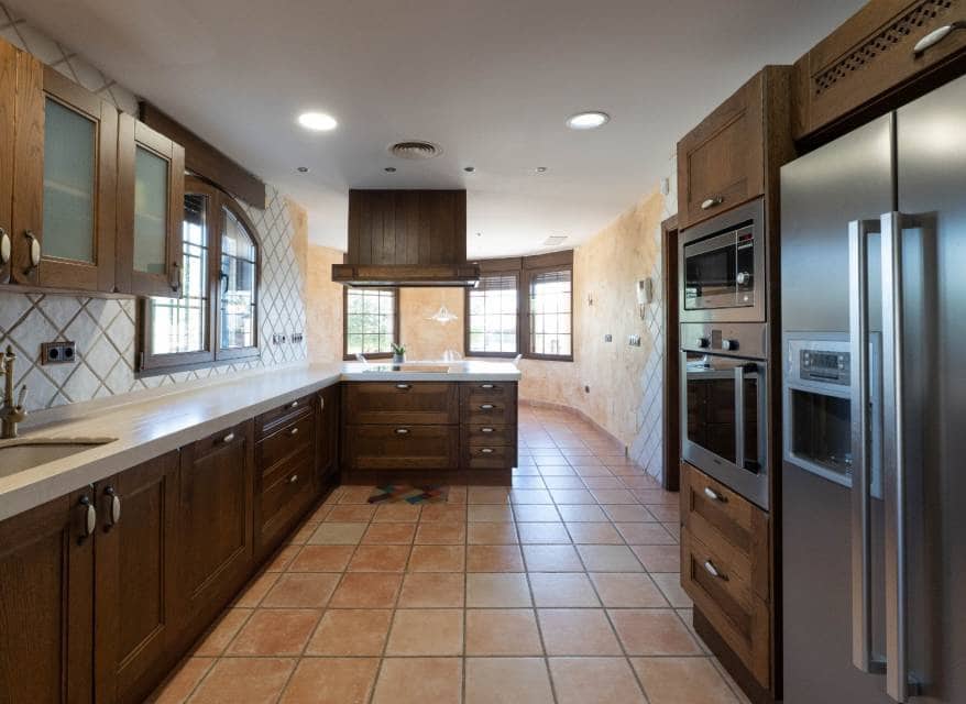 4 slaapkamer Villa te koop in Los Alcazares met zwembad garage - € 935.000 (Ref: 10116090)