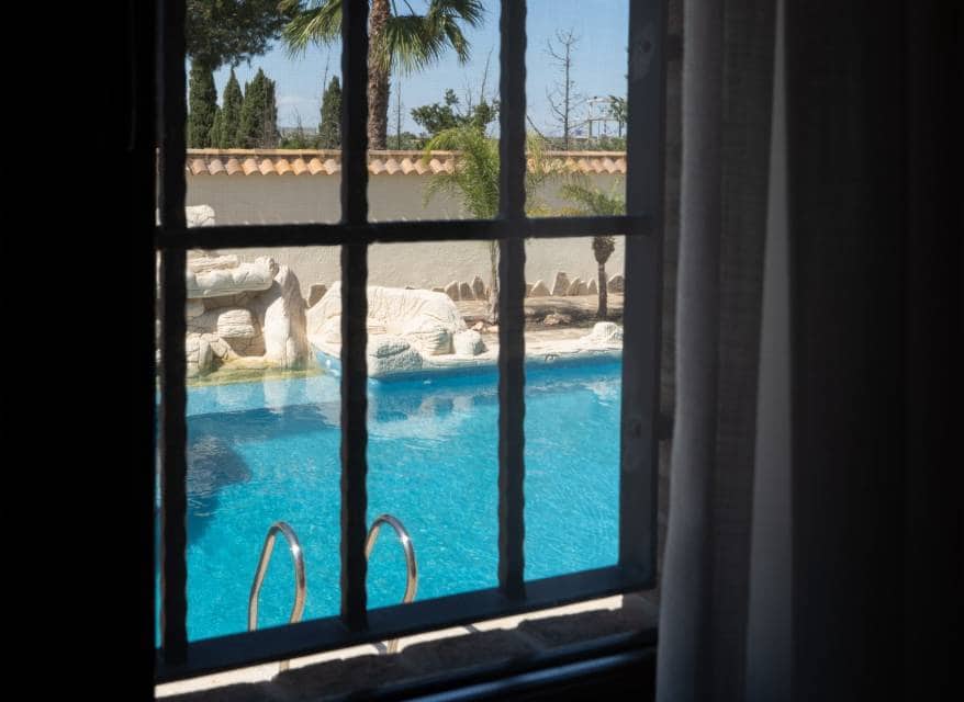 4 slaapkamer Villa te koop in Los Alcazares met zwembad garage - € 935.000 (Ref: 10116090)