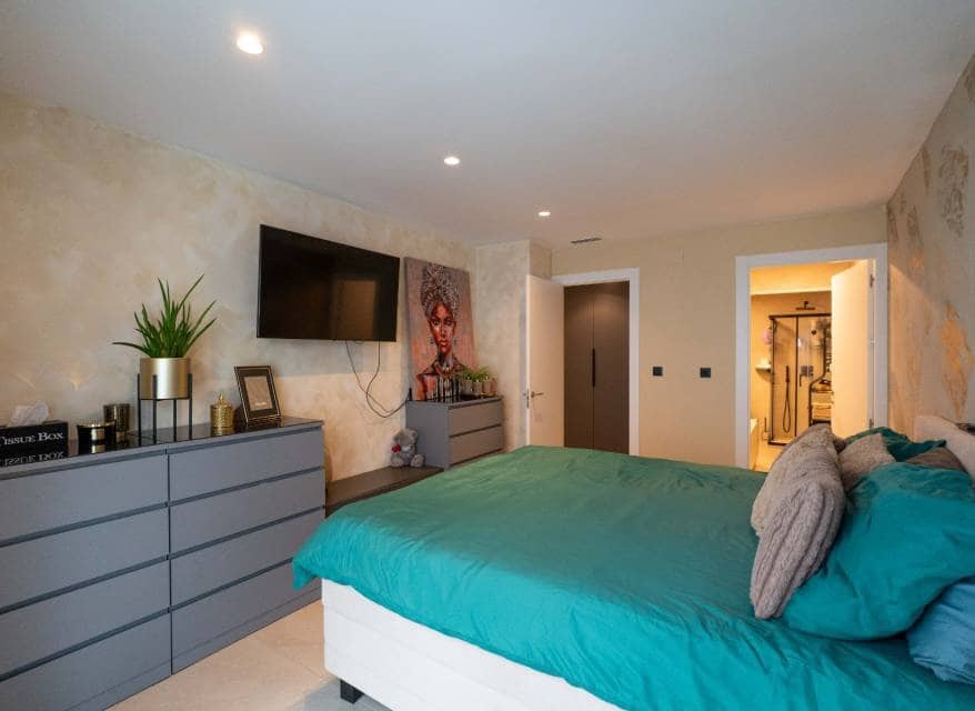 4 Zimmer Villa zu verkaufen in Algorfa mit Pool Garage - 699.000 € (Ref: 10116091)