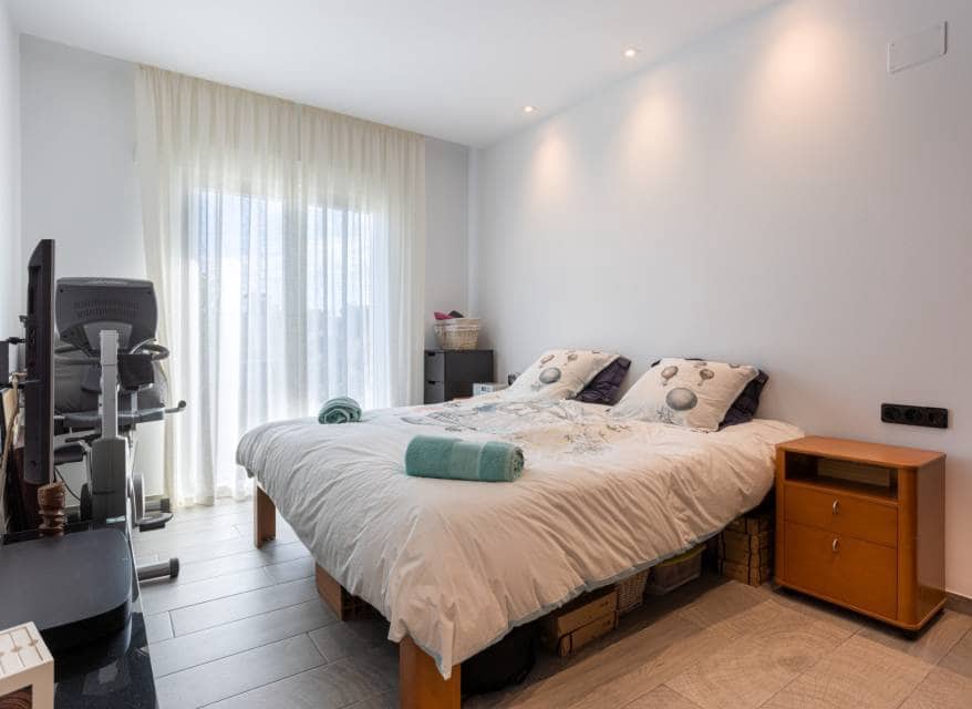 2 bedroom Villa for sale in Algorfa with pool - € 540,000 (Ref: 10116093)