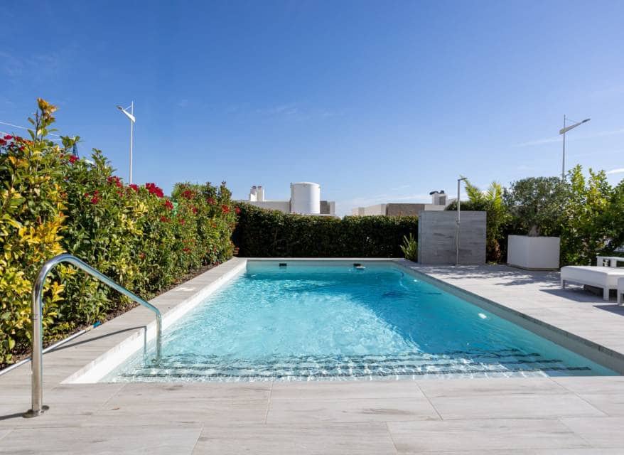 2 bedroom Villa for sale in Algorfa with pool - € 540,000 (Ref: 10116093)