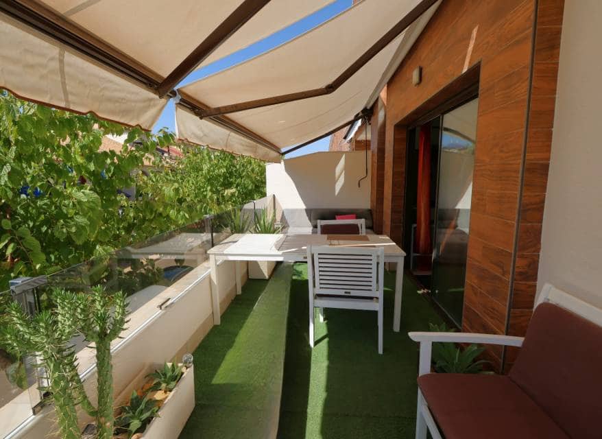 2 soveværelse Penthouse til salg i Los Alcazares med swimmingpool garage - € 399.900 (Ref: 10120828)