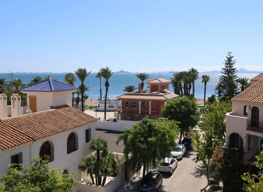 2 soveværelse Penthouse til salg i Los Alcazares med swimmingpool garage - € 399.900 (Ref: 10120828)