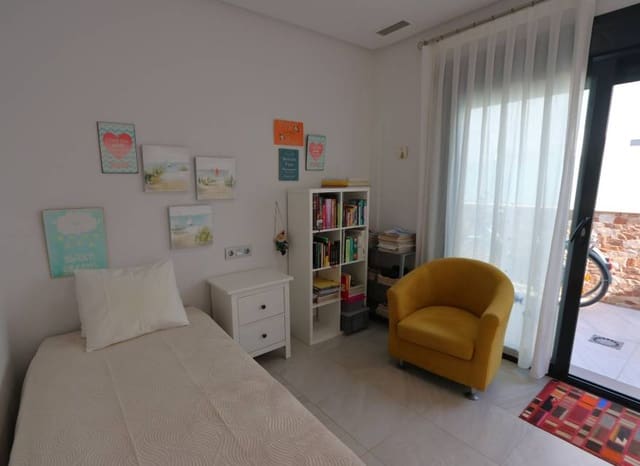 2 sovrum Villa till salu i Roda, San Javier med pool - 295 000 € (Ref: 10130914)