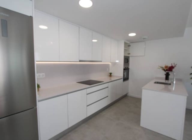 2 makuuhuone Huoneisto myytävänä paikassa Dehesa de Campoamor, Orihuela mukana uima-altaan - 330 000 € (Ref: 10130915)
