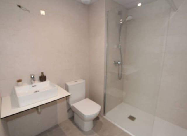 2 makuuhuone Huoneisto myytävänä paikassa Dehesa de Campoamor, Orihuela mukana uima-altaan - 330 000 € (Ref: 10130915)