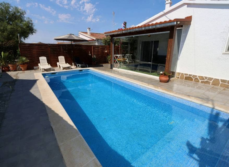 2 soveværelse Villa til salg i El Carmoli med swimmingpool garage - € 249.900 (Ref: 10154542)