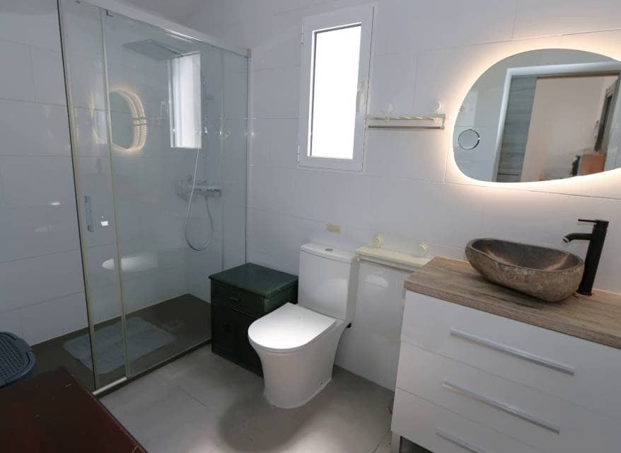 2 soveværelse Villa til salg i El Carmoli med swimmingpool garage - € 249.900 (Ref: 10154542)