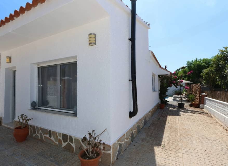 2 soveværelse Villa til salg i El Carmoli med swimmingpool garage - € 249.900 (Ref: 10154542)