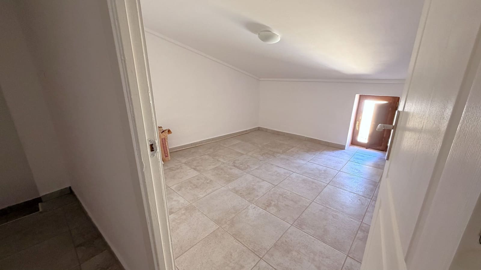 5 soveværelse Byhus til salg i Benidoleig - € 350.000 (Ref: 10113523)