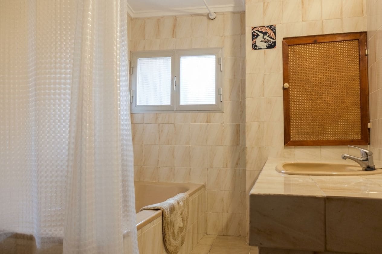 2 makuuhuone Omakotitalo myytävänä paikassa Benidoleig - 270 000 € (Ref: 10158948)