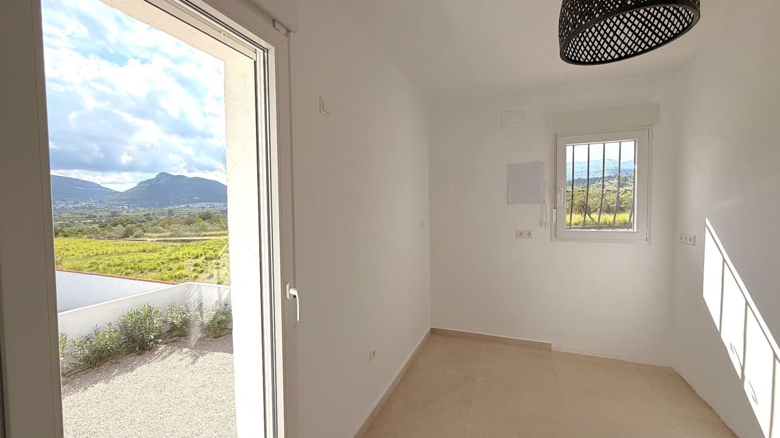 3 sovrum Villa till salu i Tormos med pool garage - 410 000 € (Ref: 10184145)