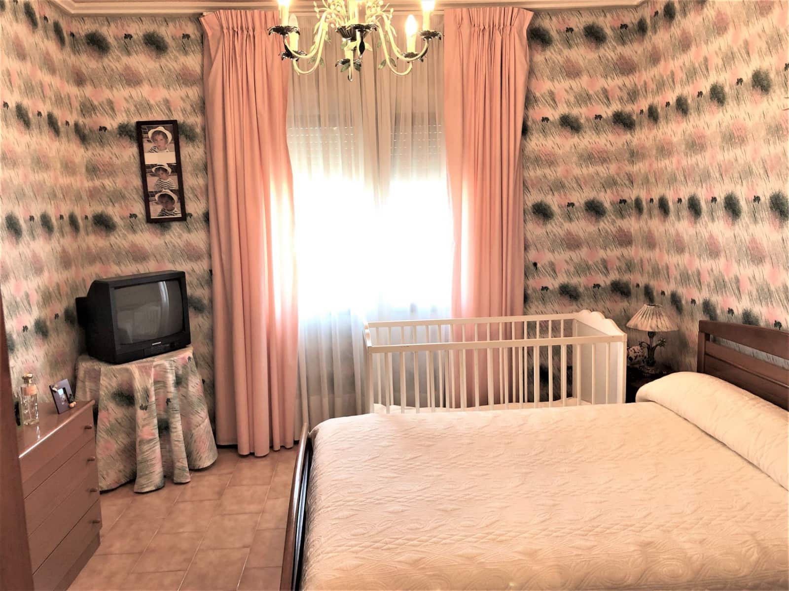 8 bedroom Villa for sale in Pedreguer with pool garage - € 595,000 (Ref: 5036243)