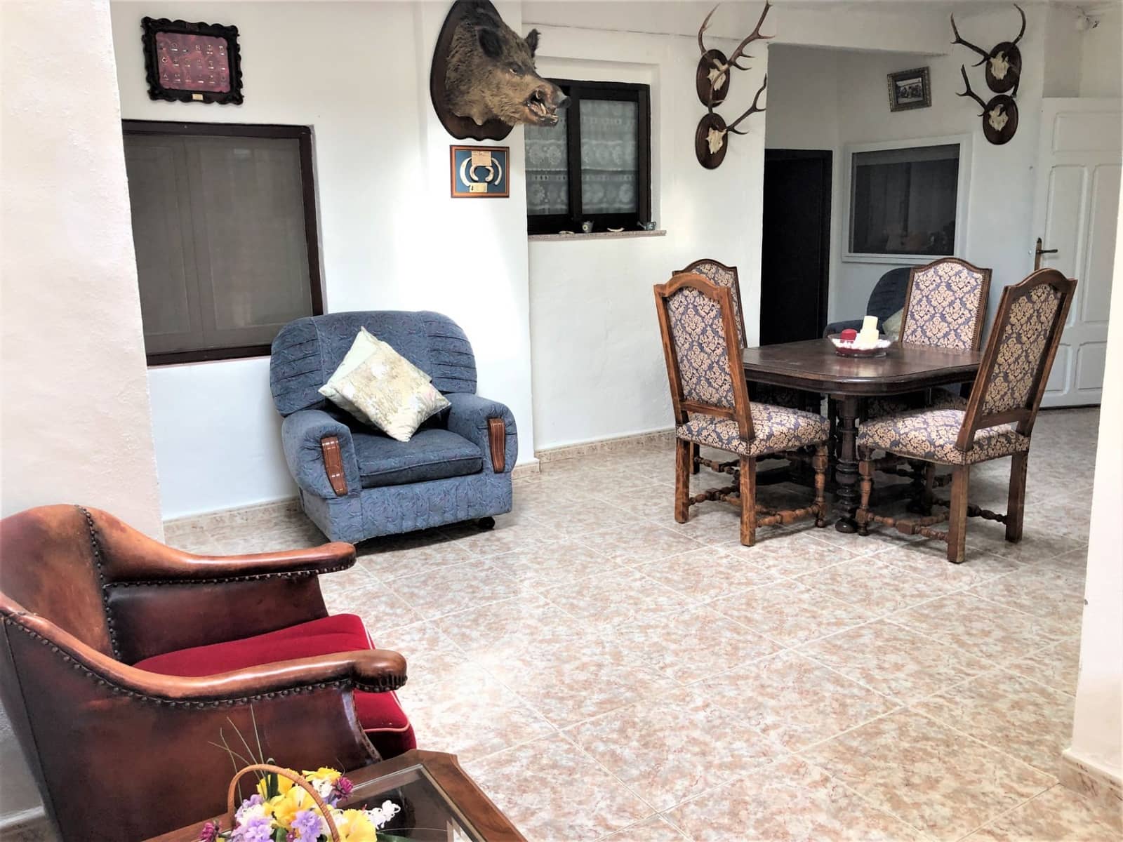 8 bedroom Villa for sale in Pedreguer with pool garage - € 595,000 (Ref: 5036243)