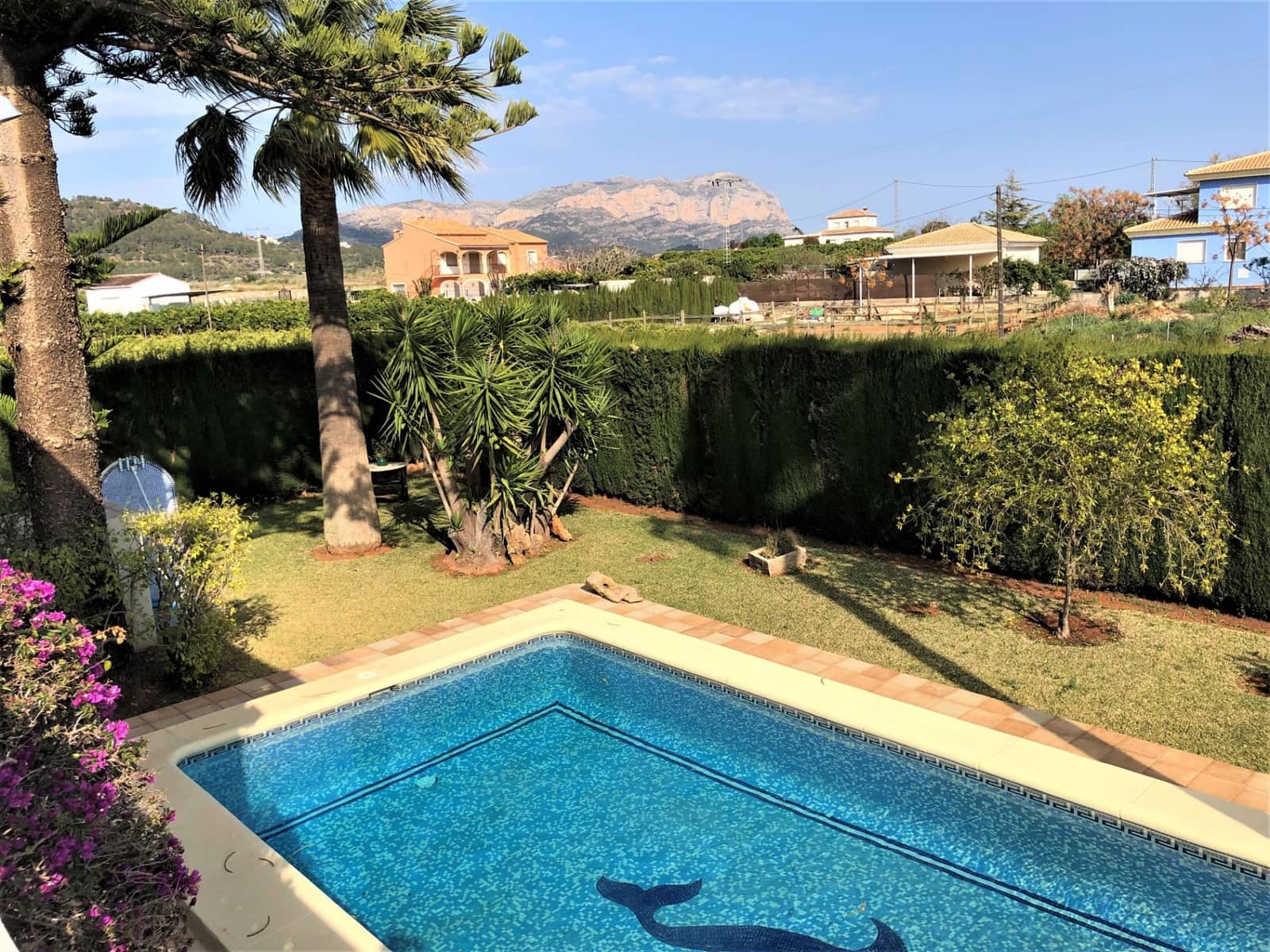 8 bedroom Villa for sale in Pedreguer with pool garage - € 595,000 (Ref: 5036243)