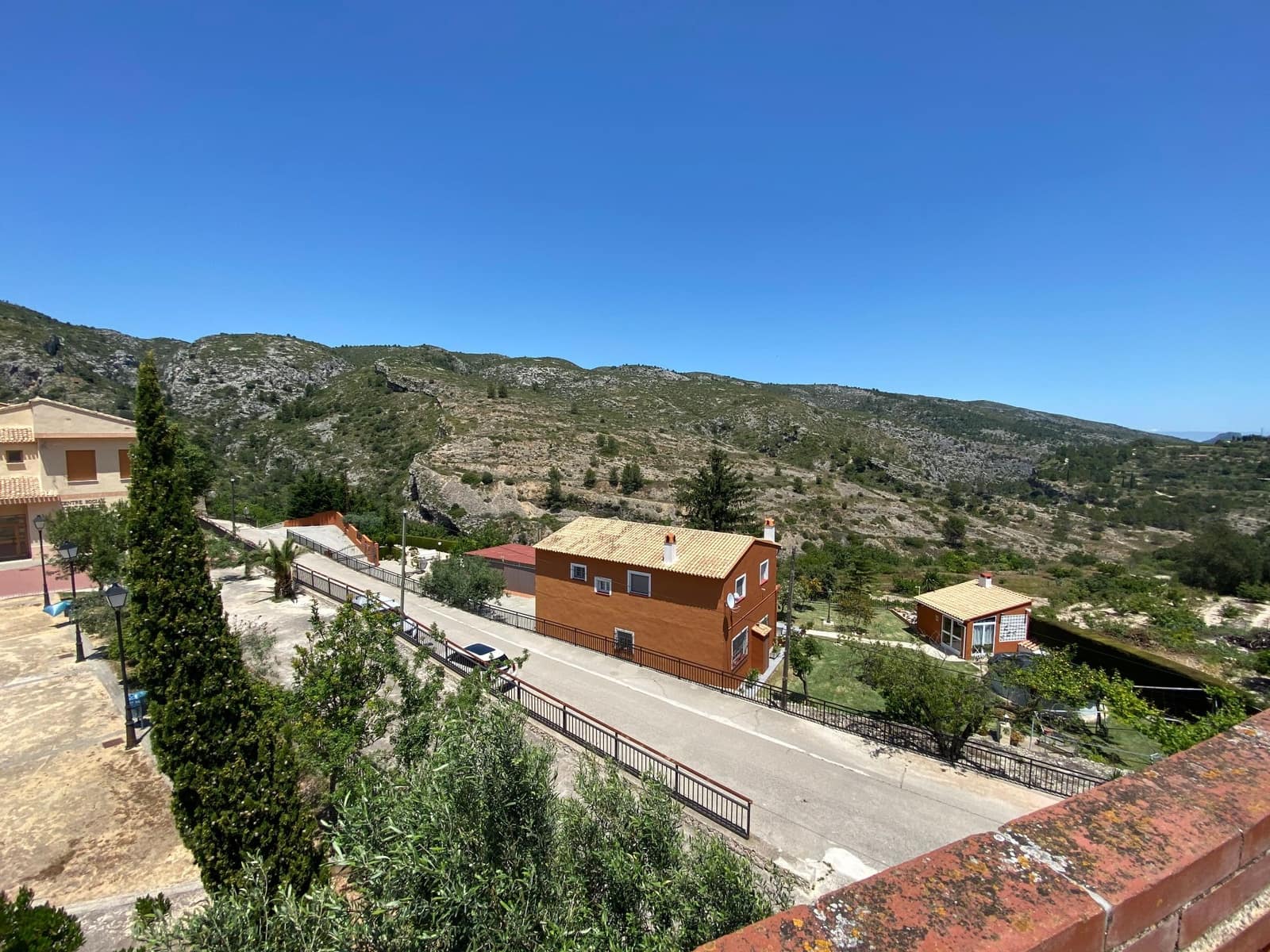 6 soveværelse Byhus til salg i Vall de Gallinera med garage - € 295.000 (Ref: 5317925)