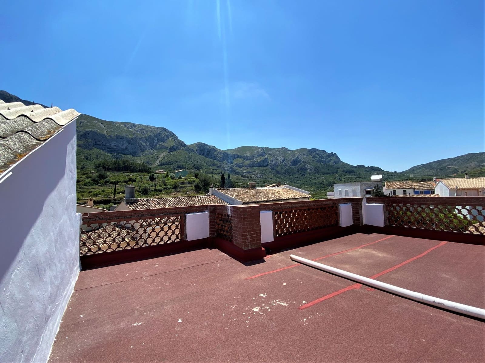 6 soveværelse Byhus til salg i Vall de Gallinera med garage - € 295.000 (Ref: 5317925)