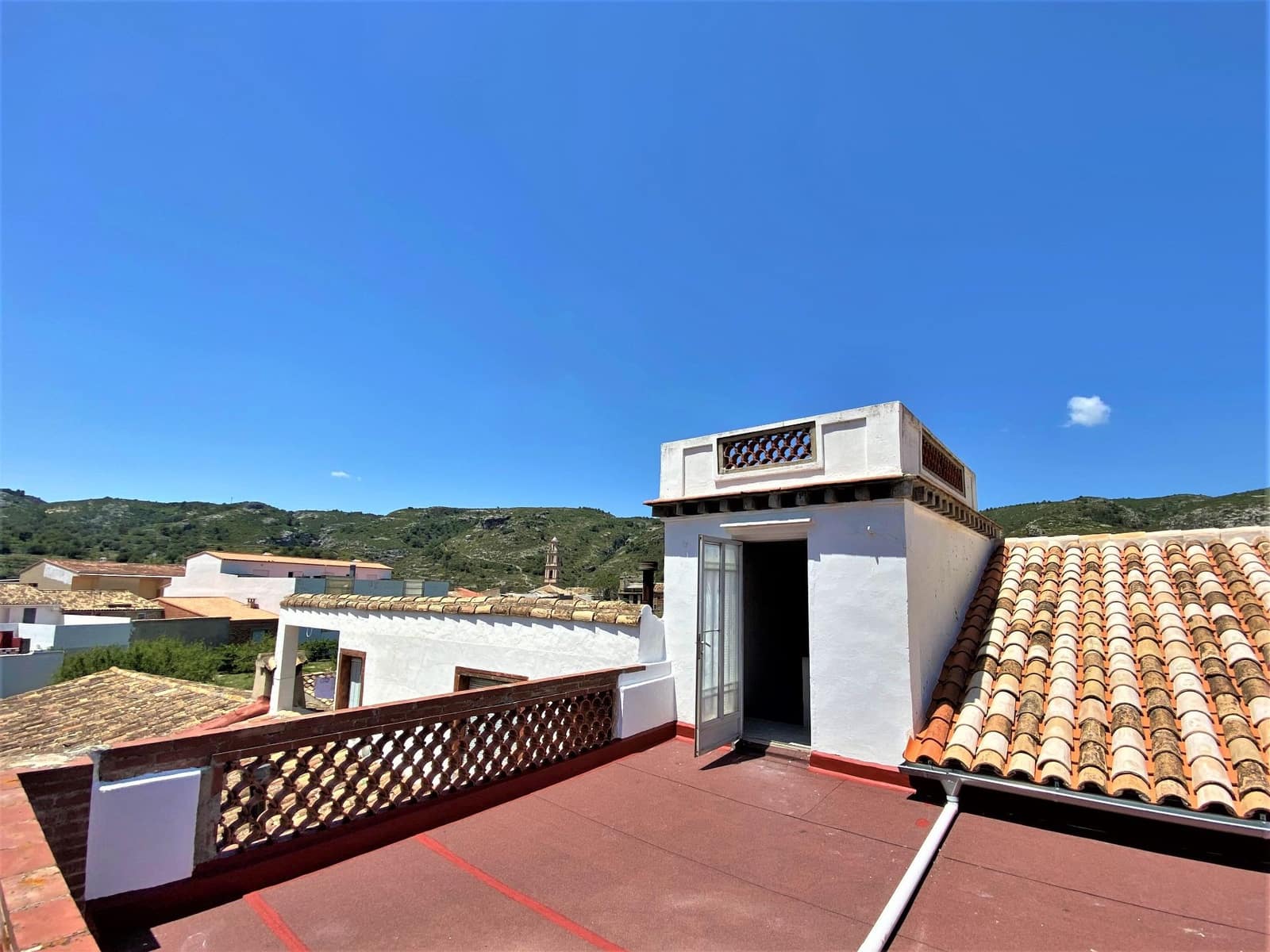 6 soveværelse Byhus til salg i Vall de Gallinera med garage - € 295.000 (Ref: 5317925)