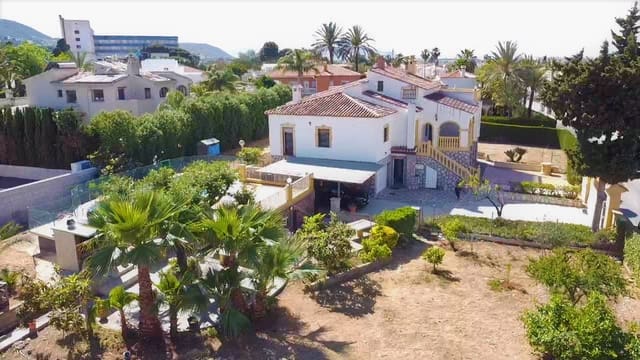 7 bedroom Villa for sale in Dénia with pool garage - € 1,100,000 (Ref: 7504129)