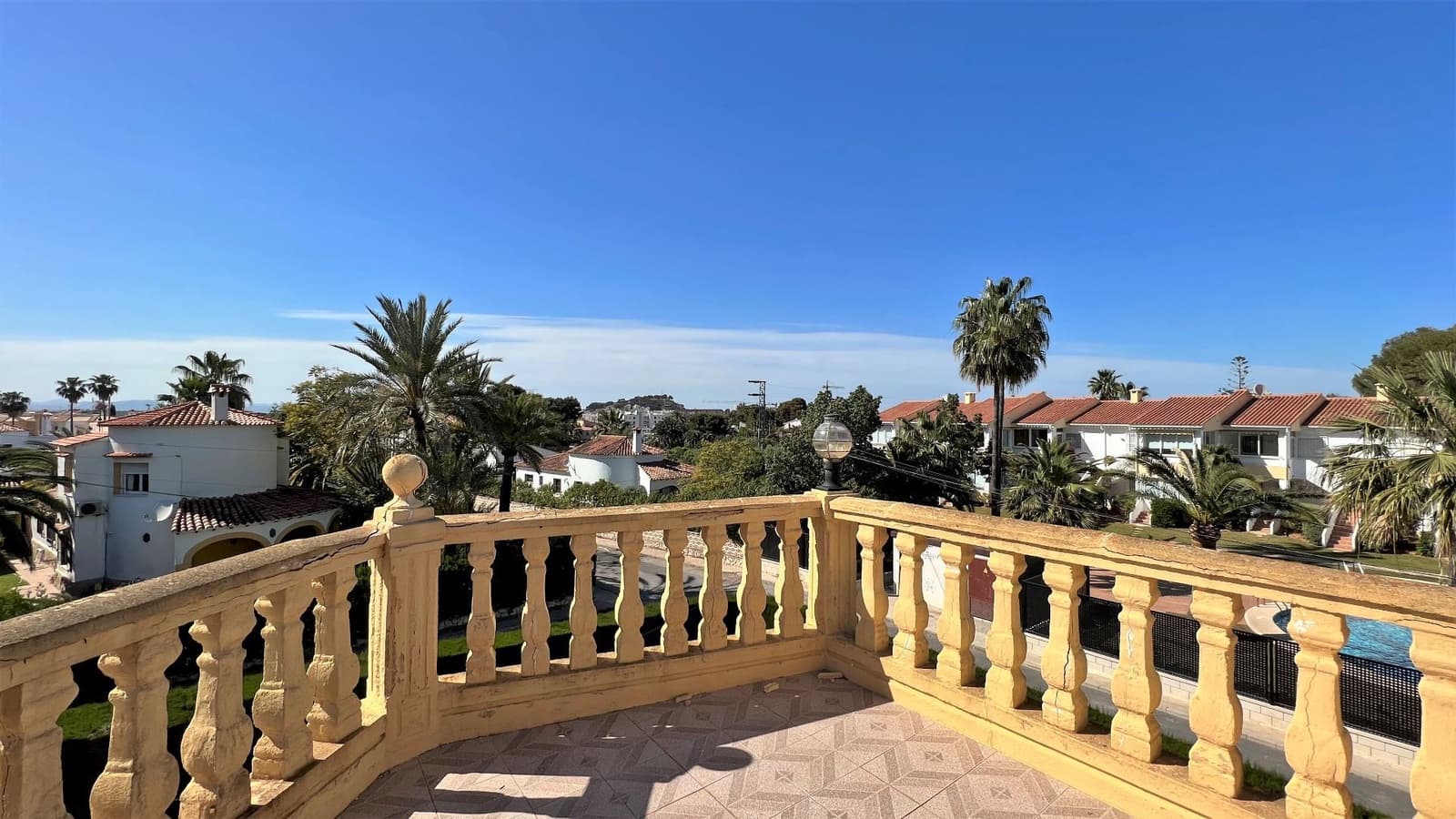 7 soverom Villa til salgs i Denia med svømmebasseng garasje - € 1 100 000 (Ref: 7504129)