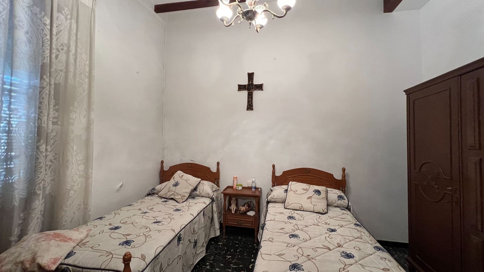 6 soveværelse Byhus til salg i Sagra - € 179.000 (Ref: 8046117)