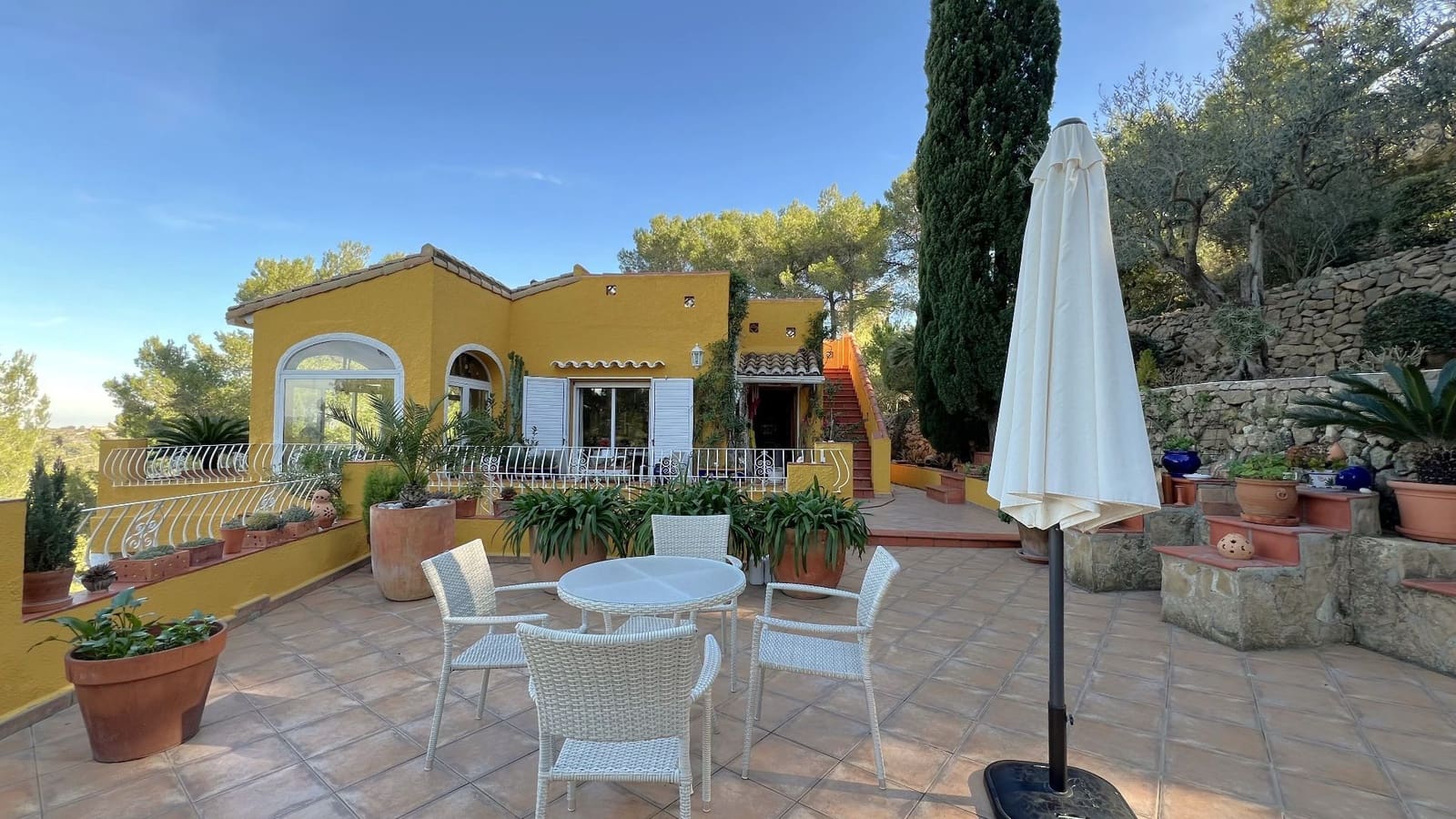 4 soveværelse Villa til salg i Benidoleig med swimmingpool garage - € 465.000 (Ref: 8052398)